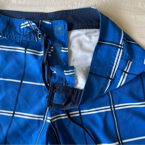 The North Face Men's Polyester Board Shorts Swim Trunks Blue Stripes Sz 32 - Picture 3 of 9
